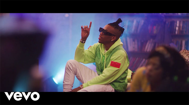 Tekno Skeletun Video directed by TG Omori, prod by Phantom.