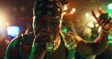DaBaby – Waitress (Official Music Video)