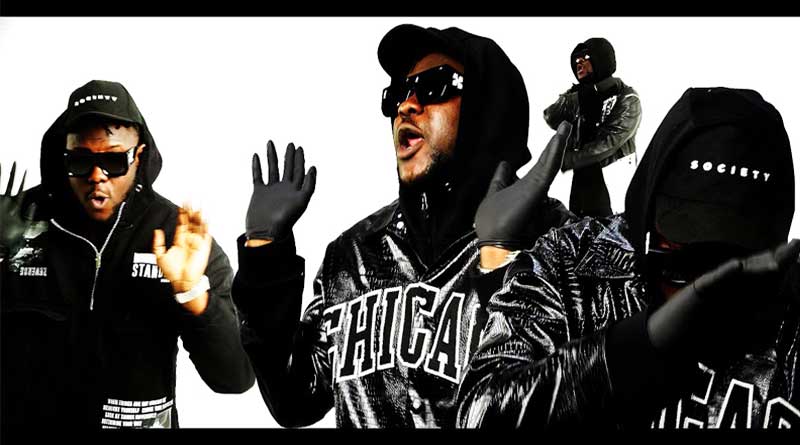 Medikal premiers Siri Music Video.