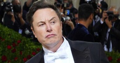 Elon Musk’s Tesla lost $140m on Bitcoin in 2022
